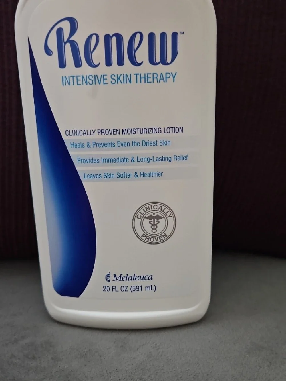 Intensive Skin Therapy Moisturizing Lotion - Picture 2 of 7